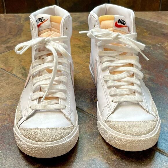 Nike Sport Shoes Blazer Mid ‘77 Summit White Vintage Pink High Tops 9 - Picture 3 of 14